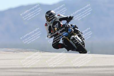 media/Oct-13-2025-Moto Forza (Mon) [[a66d839500]]/4-C Group/Session 4 (Turn 9)/